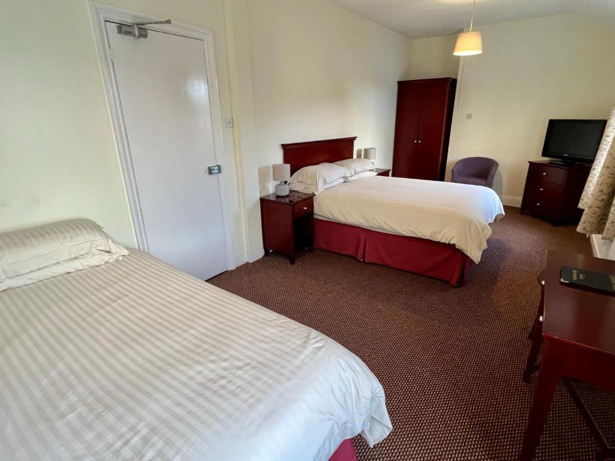Calverts Hotel - Newport, Isle Of Wight Eksteriør bilde
