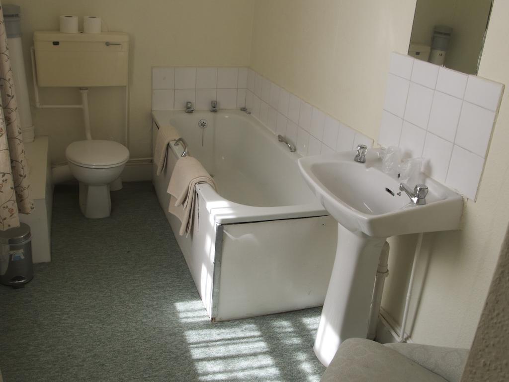 Calverts Hotel - Newport, Isle Of Wight Rom bilde